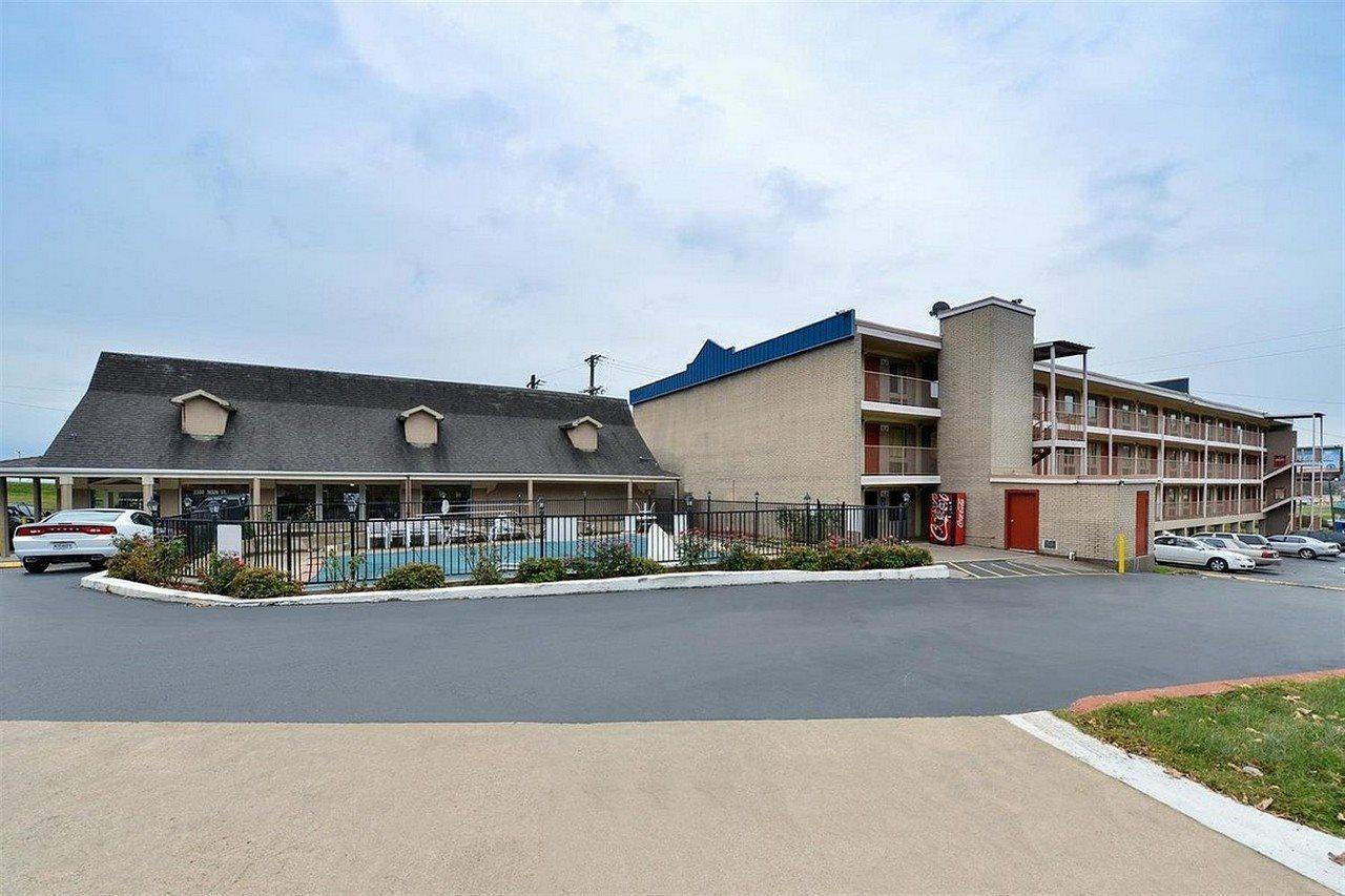 Rodeway Inn Норт Литъл Рок Екстериор снимка