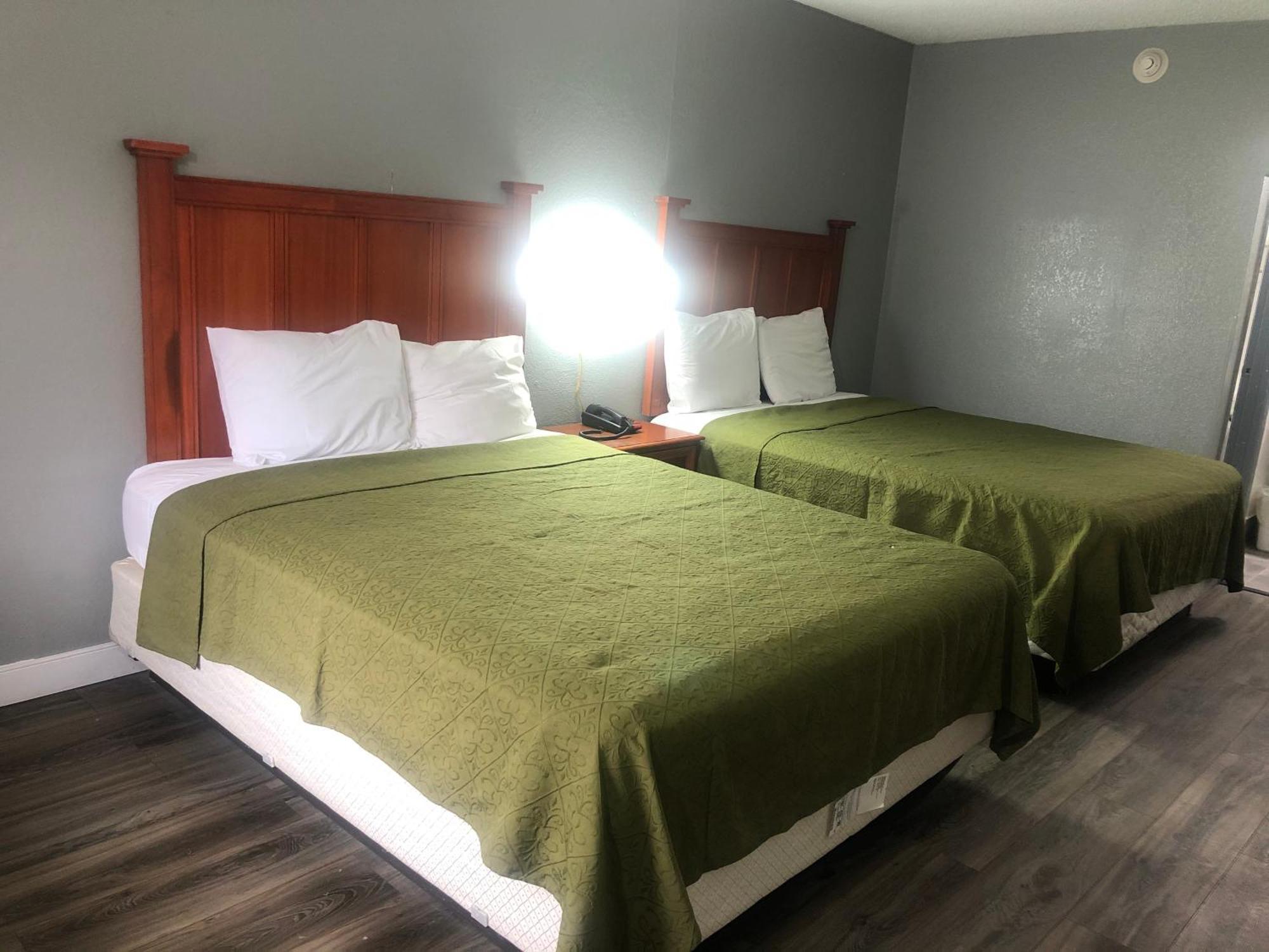 Rodeway Inn Норт Литъл Рок Екстериор снимка