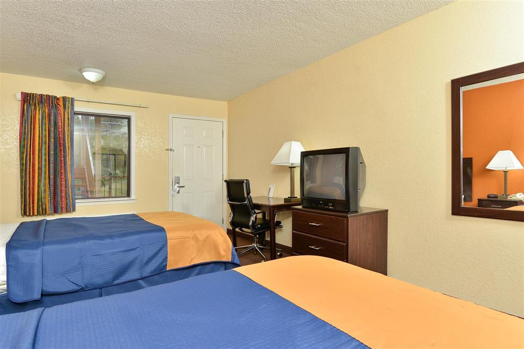 Rodeway Inn Норт Литъл Рок Стая снимка